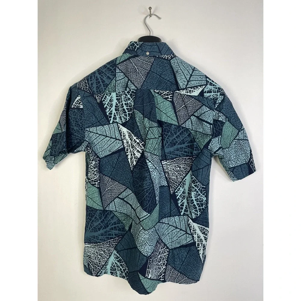 Hilo Hattie Shirt Mens Small multi‎ color buttondown 3 button front hawaii made